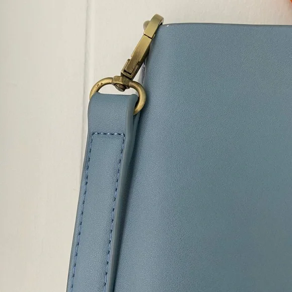 Anthropologie Blue Bag with Tortoise Handle & Fringe - Picture 11 of 11